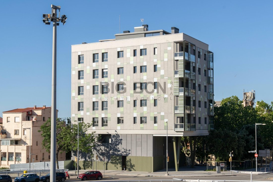 Apartment in Sarrià-Sant Gervasi, Barcelona, Spain 2 - 18355211