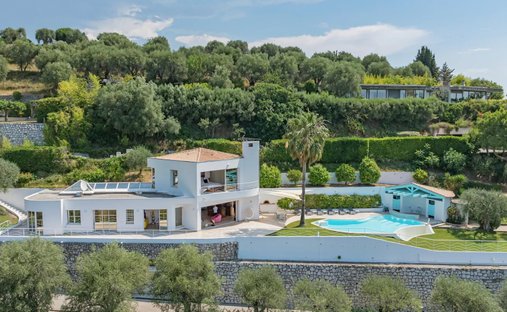 Villa in Nice, Provence-Alpes-Côte d'Azur, France 1