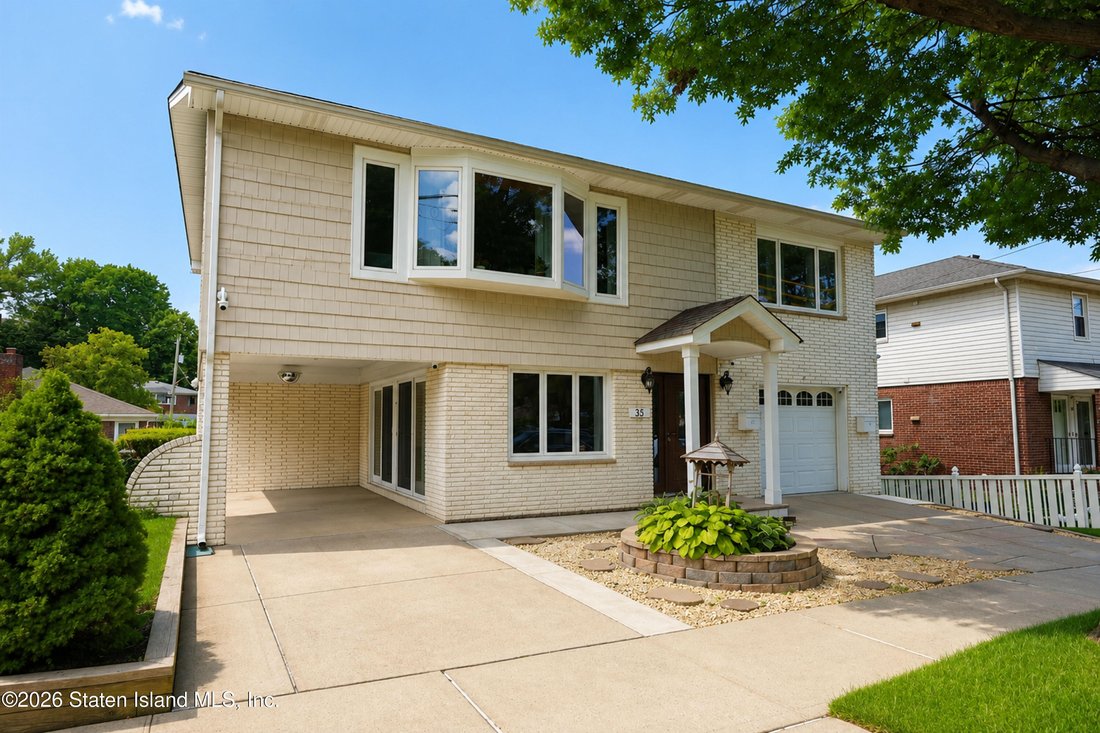 House in New York, New York, United States 3 - 18353652