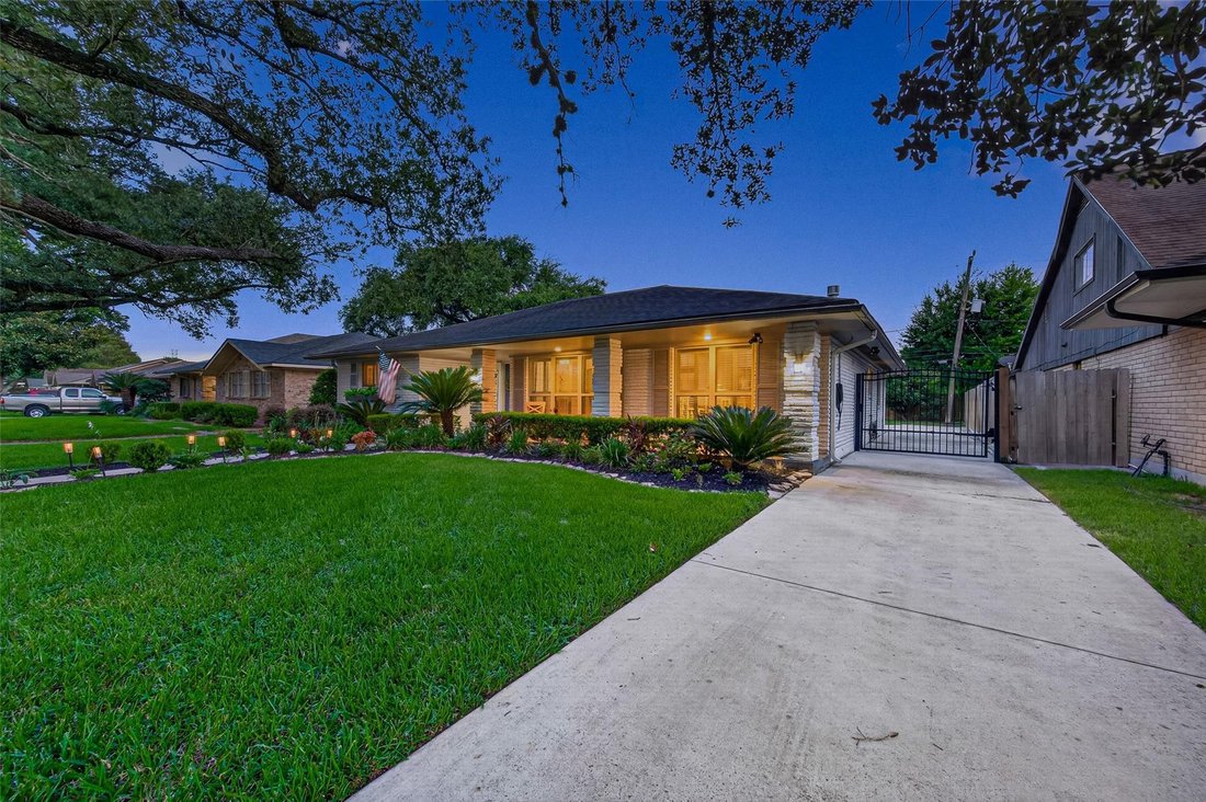 House in Houston, Texas, United States 4 - 18355359