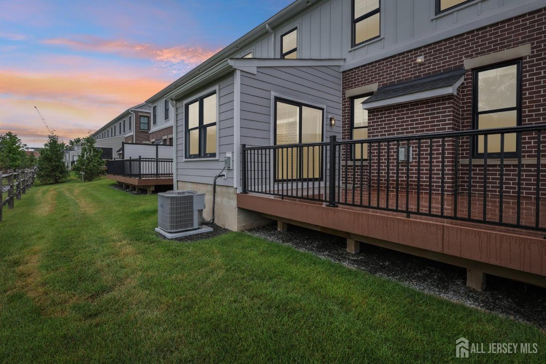 Condo in Princeton, New Jersey, United States 2 - 18353727