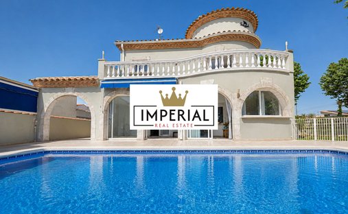 Haus in Empuriabrava, Katalonien, Spanien 1