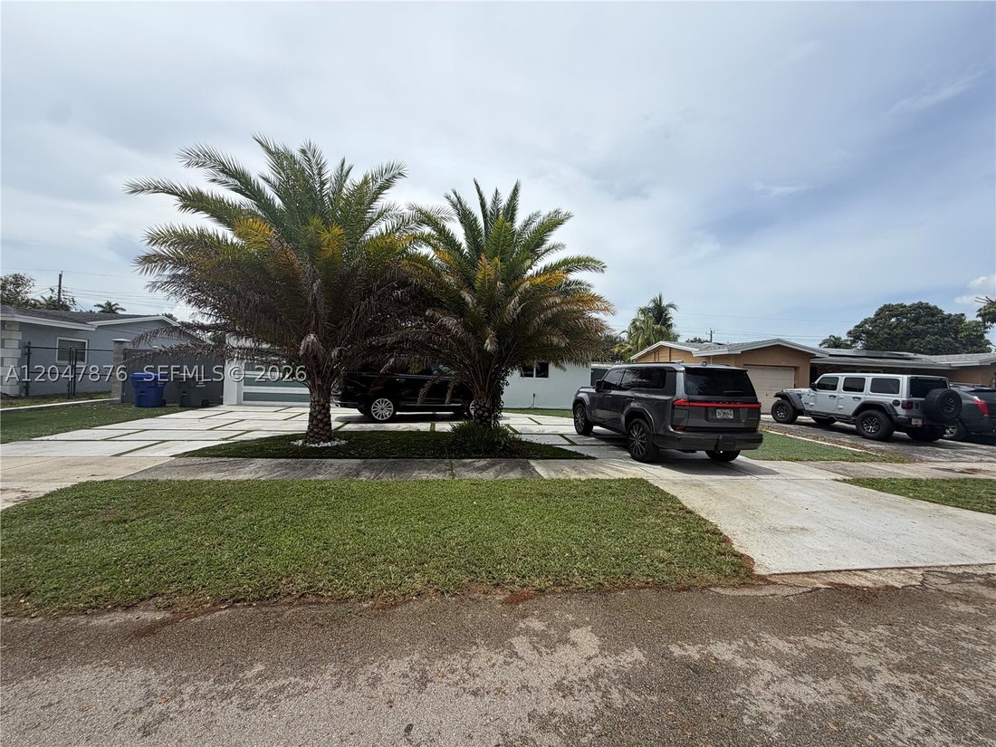 House in Pembroke Pines, Florida, United States 2 - 18354297