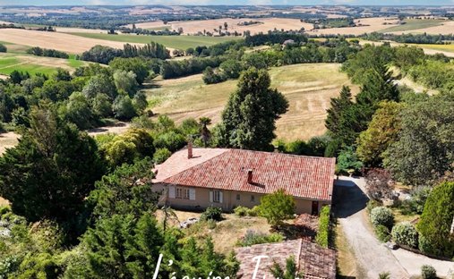 House in Bellegarde-Sainte-Marie, Occitania, France 1