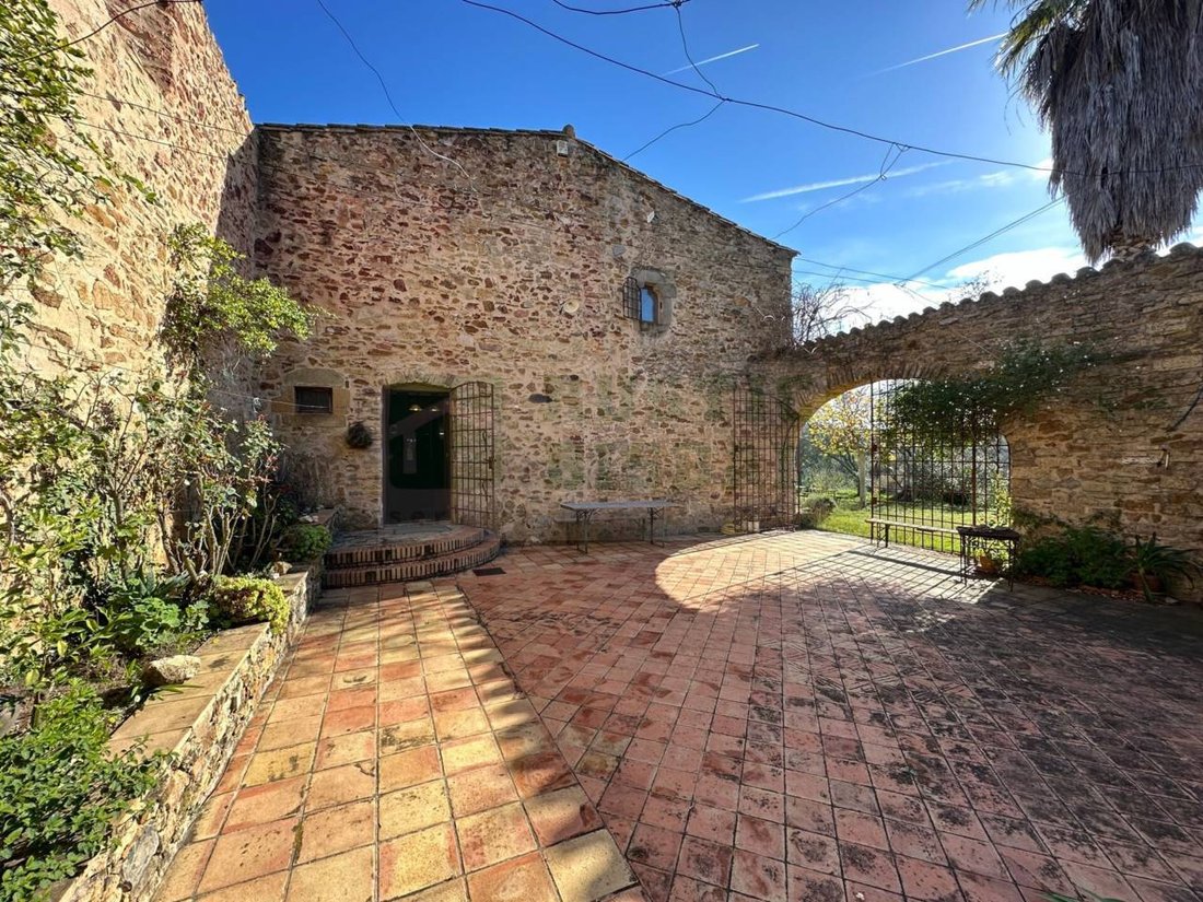 Maison à Quart, Catalogne, Espagne 2 - 18352319