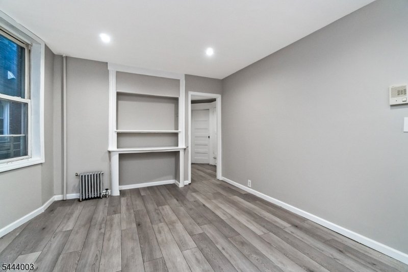Apartment in Newark, New Jersey, United States 4 - 18352936