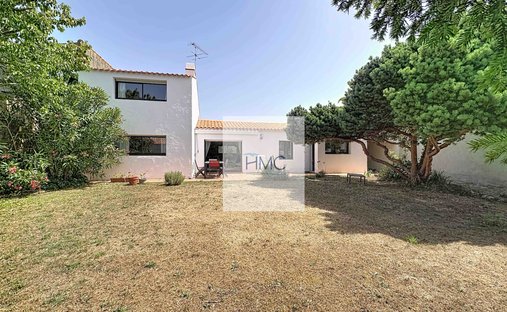 House in Noirmoutier Centre, Noirmoutier-en-l'Île, France 1