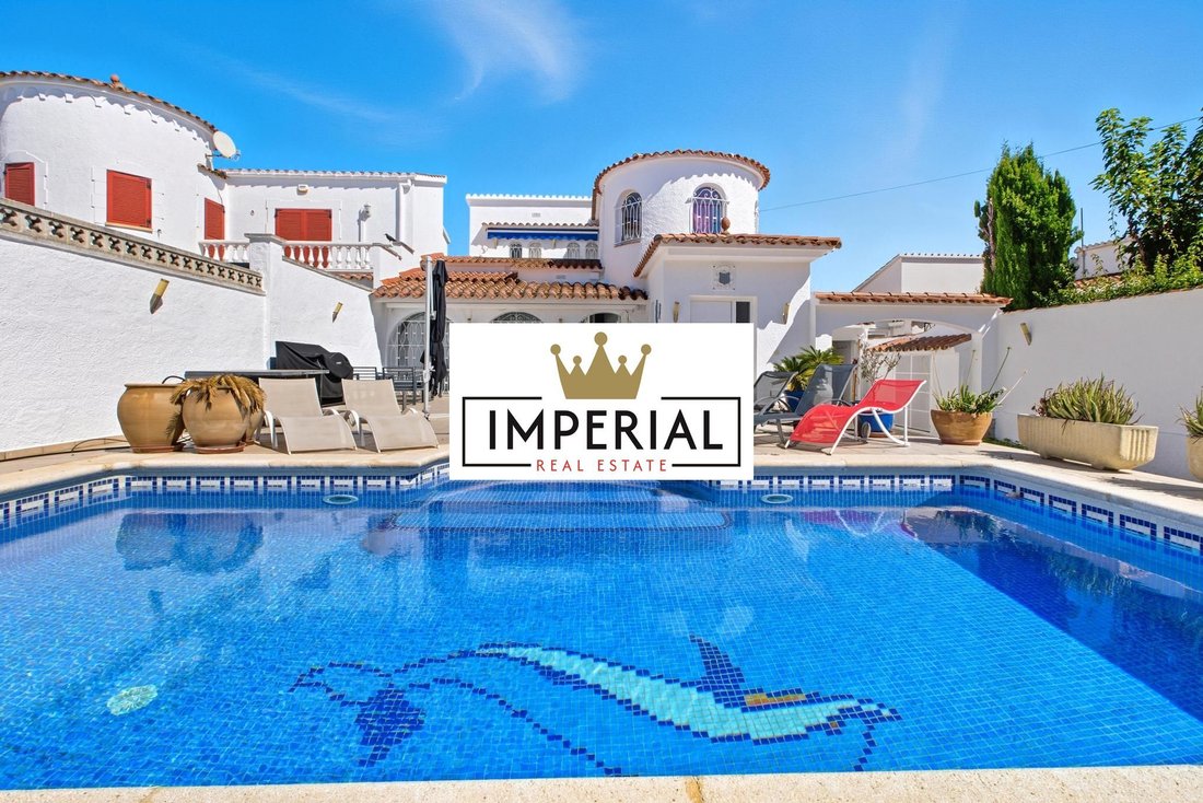 House in Empuriabrava, Catalonia, Spain 2 - 18352528