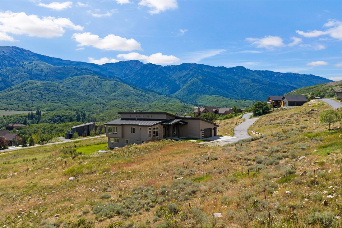 House in Eden, Utah, United States 3 - 18354889