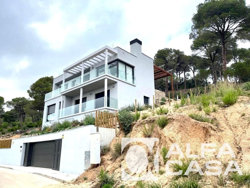House in Lloret de Mar, Catalonia, Spain 3 - 18351555