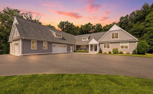 House in Longmeadow, Massachusetts, United States 1
