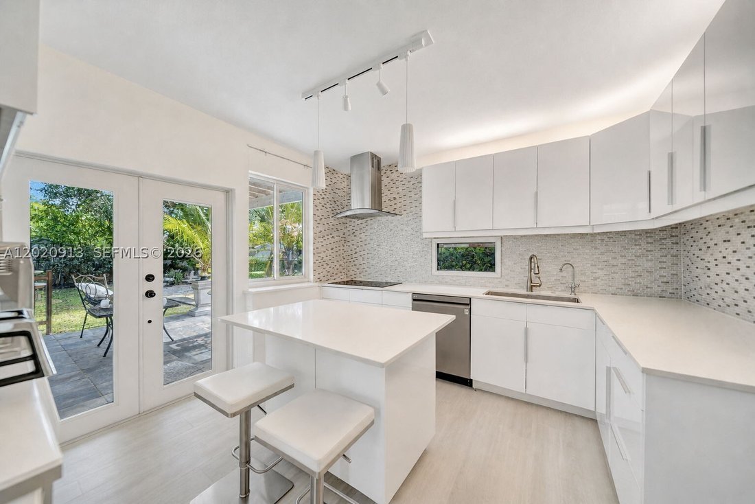 House in Miami, Florida, United States 3 - 17994385