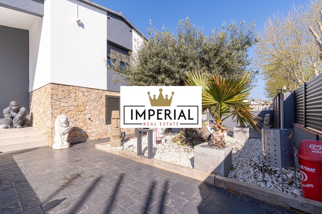 House in Empuriabrava, Catalonia, Spain 4 - 18352432