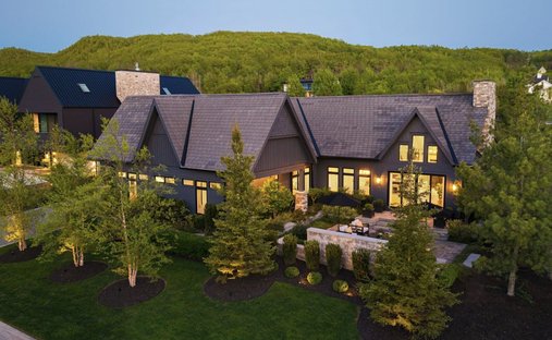 House in Clarksburg, Ontario, Canada 1
