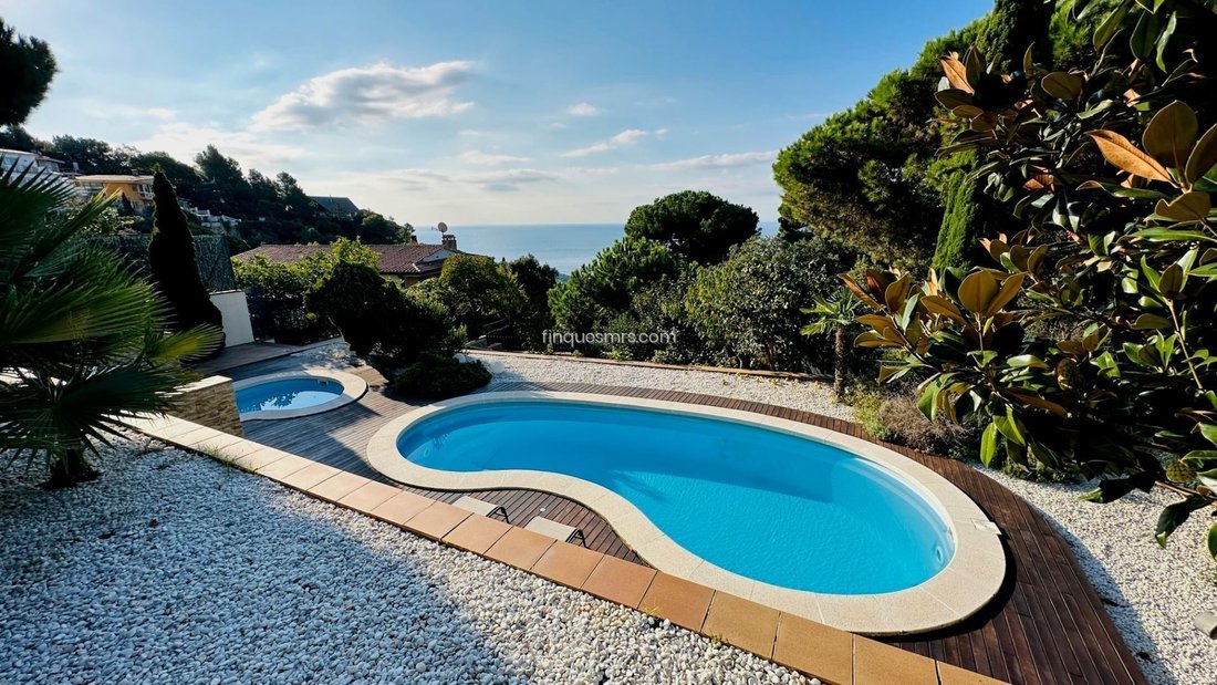 Villa in Lloret de Mar, Catalonia, Spain 4 - 18354871