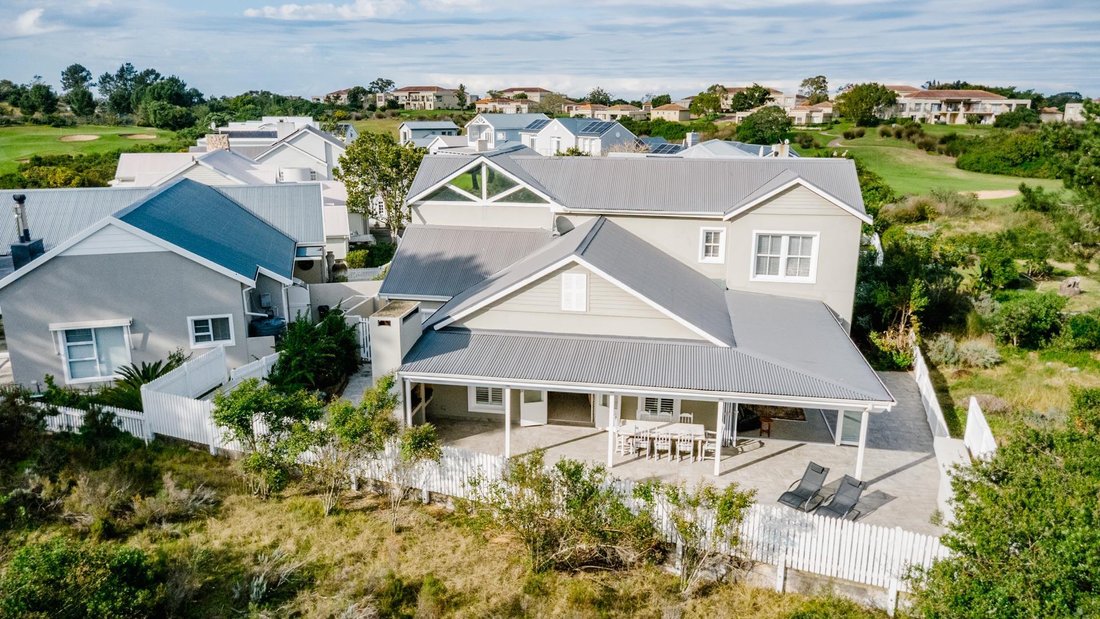 House in Plettenberg Bay, Western Cape, South Africa 2 - 18355644