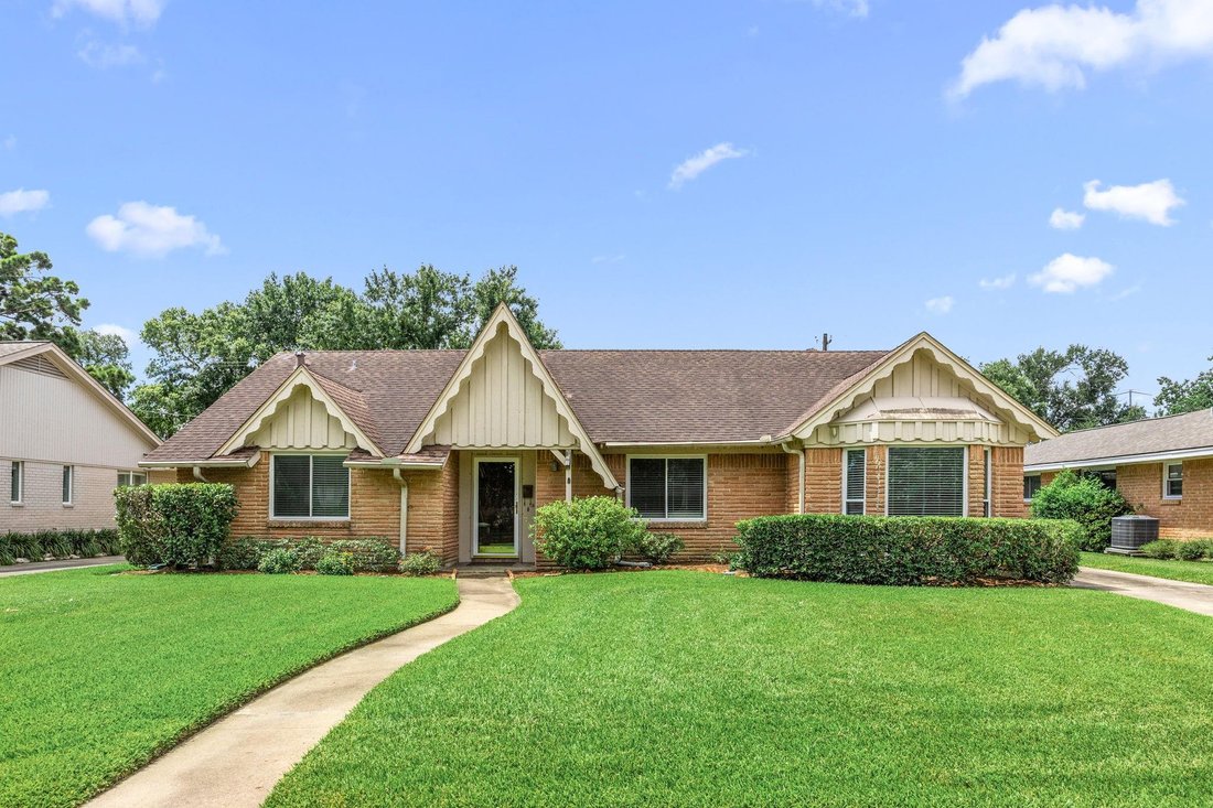 House in Houston, Texas, United States 2 - 18355376