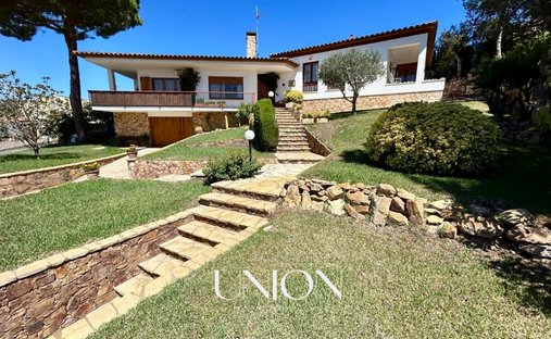 Casa en Montrás, Cataluña, España 1