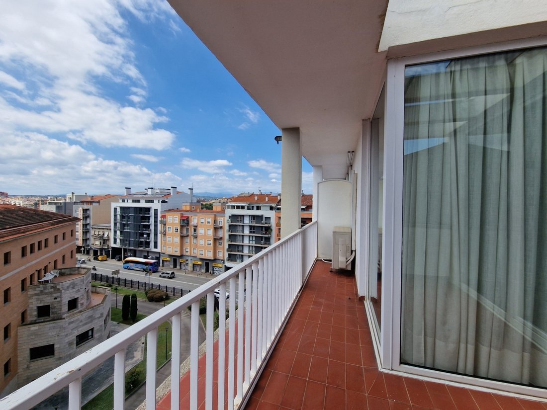 Apartment in Girona, Catalonia, Spain 5 - 18352465