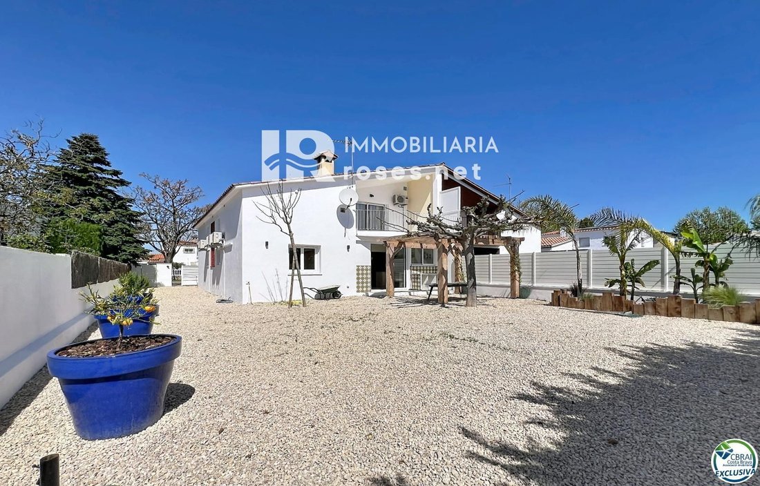 House in Empuriabrava, Catalonia, Spain 1 - 18351723