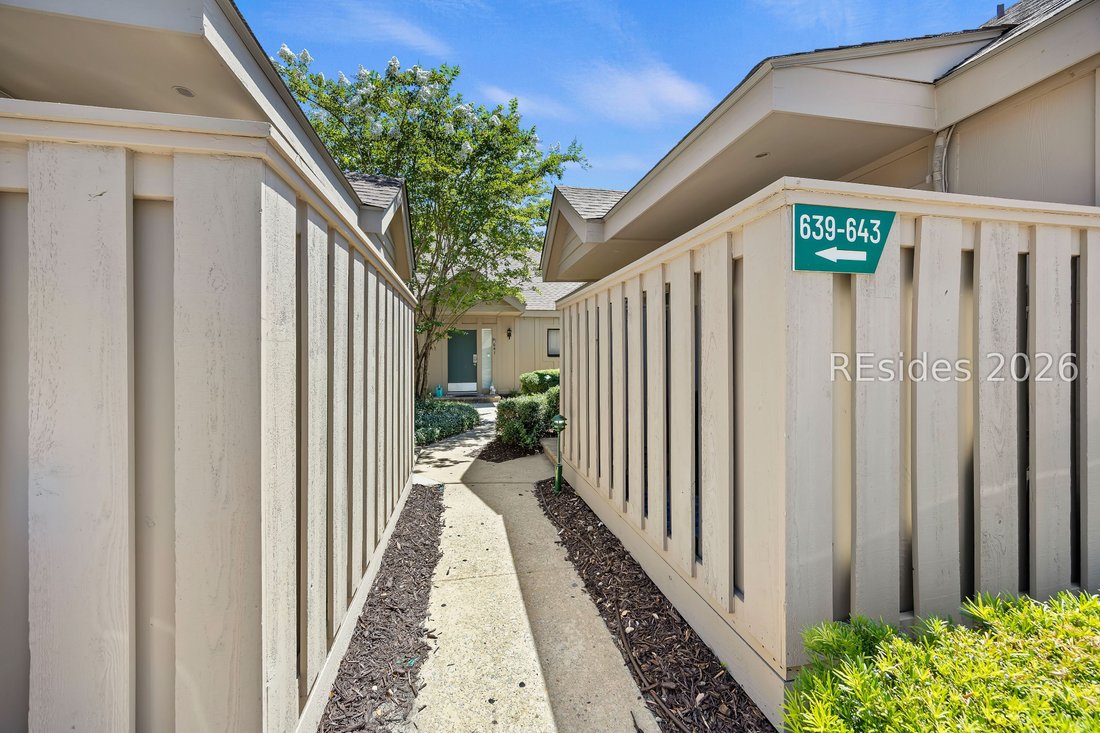 Condo in Hilton Head Island, South Carolina, United States 2 - 18353950
