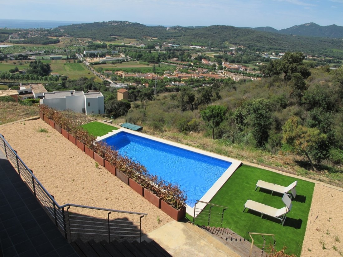 Chalet in Girona, Catalonia, Spain 2 - 18351158