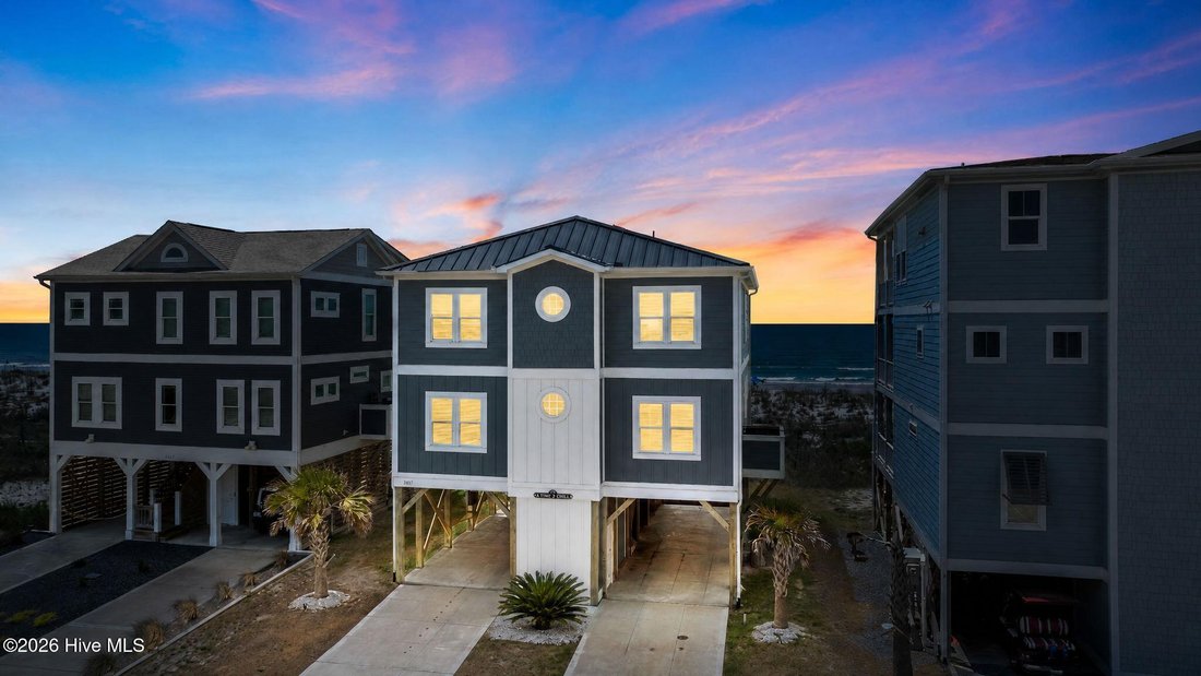 House in Oak Island, North Carolina, United States 5 - 18353278
