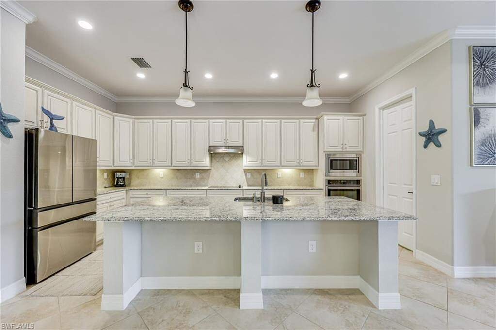 House in Naples, Florida, United States 5 - 18356525