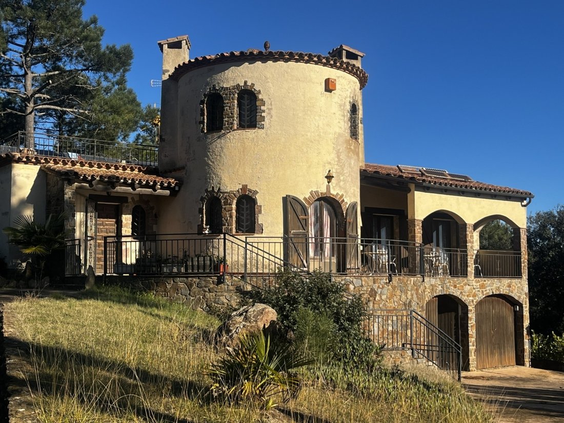 Chalet in Girona, Katalonien, Spanien 2 - 18352049
