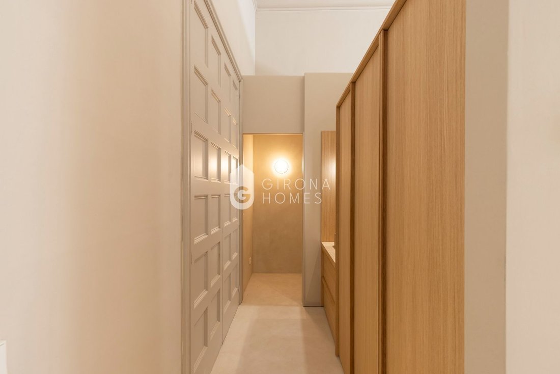 Apartment in Girona, Catalonia, Spain 4 - 18351848