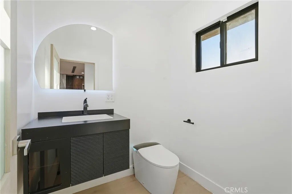 Condo in Los Angeles, California, United States 4 - 18354745