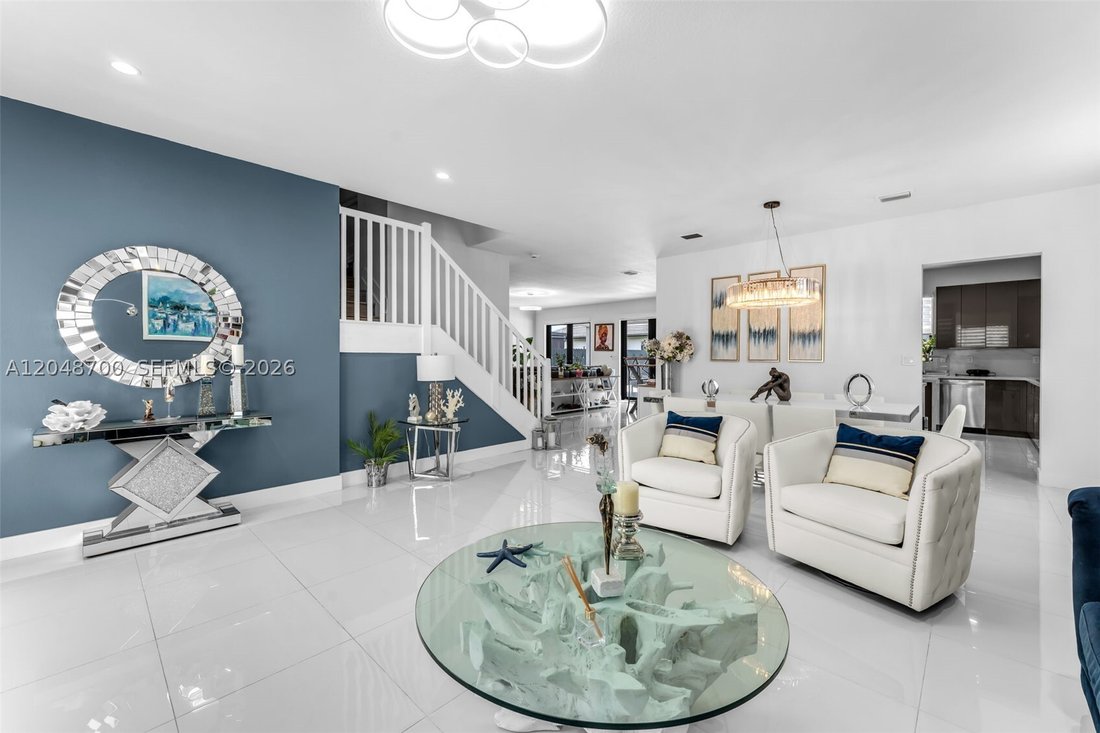 House in Miami, Florida, United States 5 - 18354242