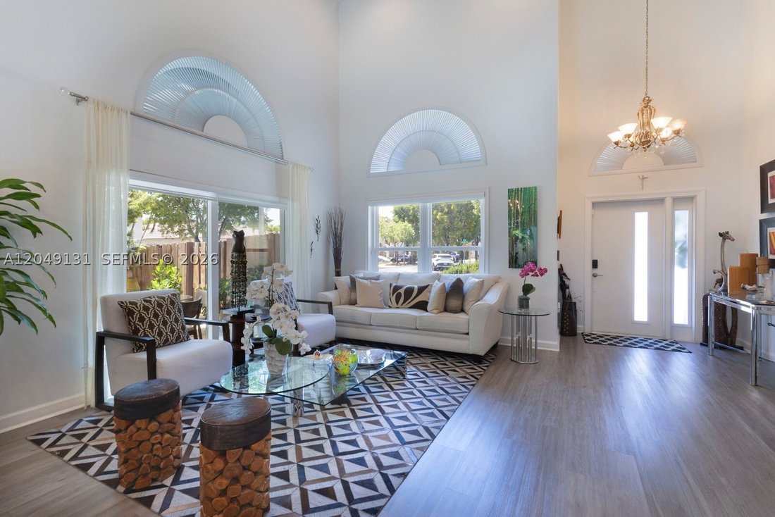 House in Doral, Florida, United States 3 - 18354345