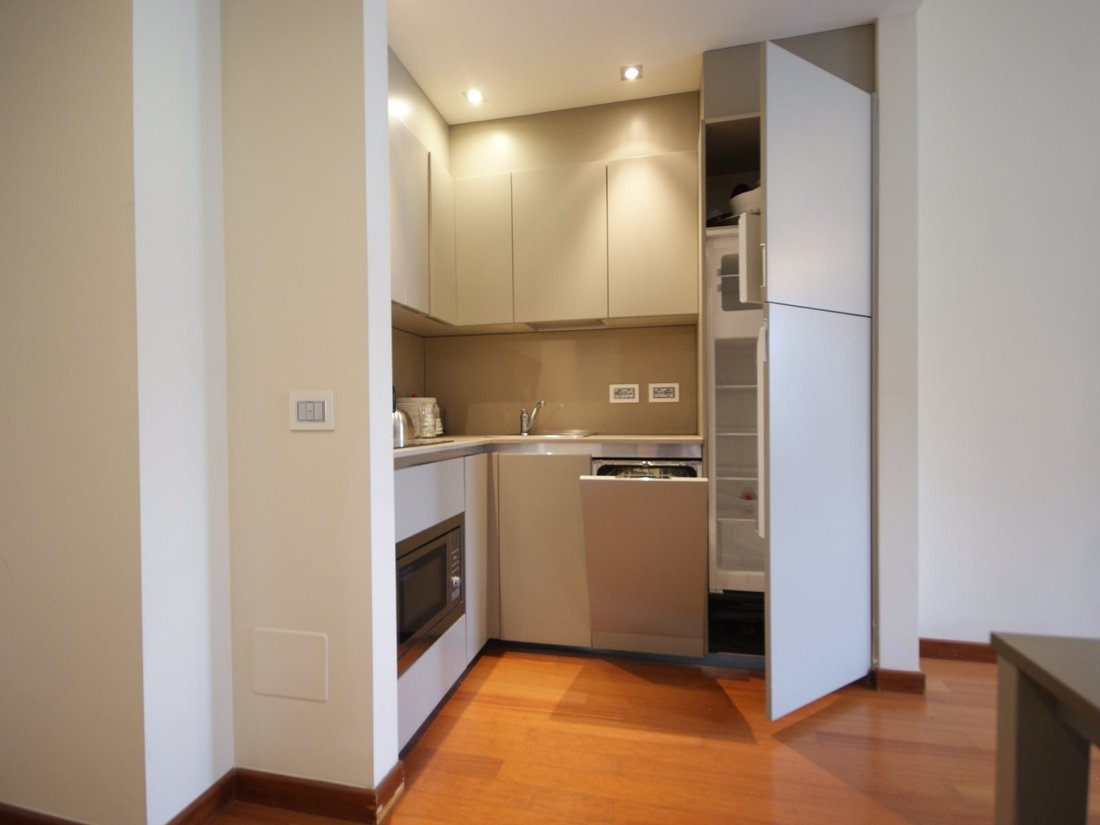 Apartment in Historic Center, Milan, Lombardy 1 - 18350919