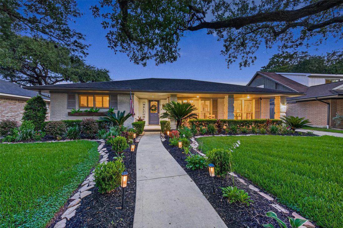 House in Houston, Texas, United States 1 - 18355359