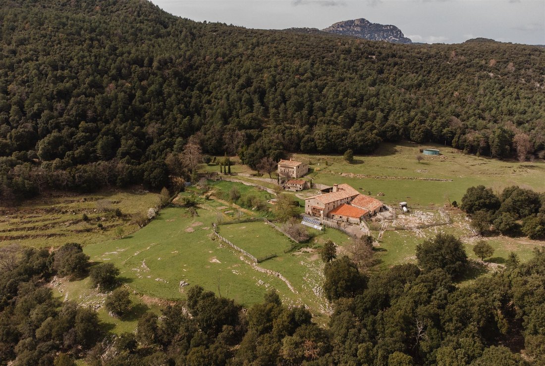 Finca in Tortellà, Katalonien, Spanien 1 - 18351545
