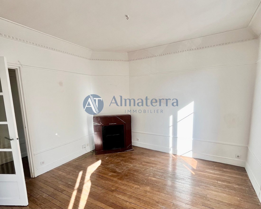 Apartment in Reine-Mairie, Boulogne-Billancourt, France 3 - 18354258