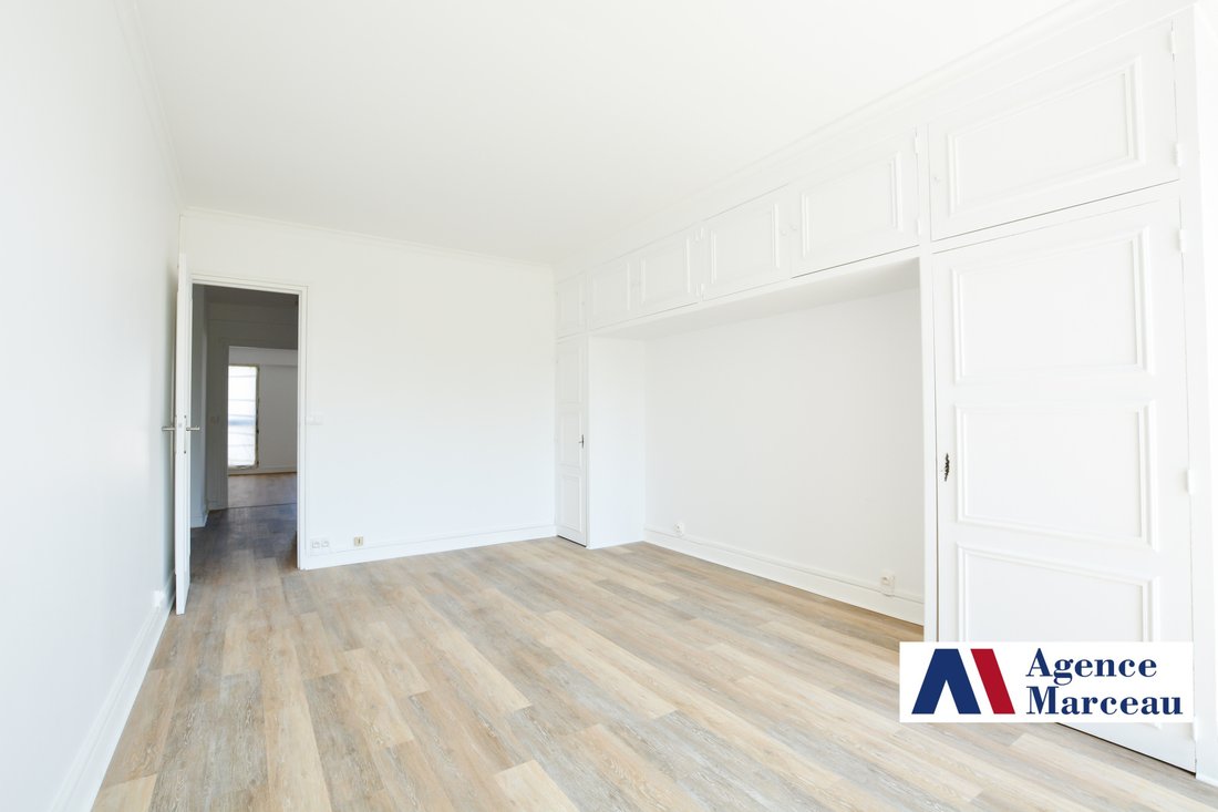 Apartment in Puteaux, Ile-de-France, France 5 - 18354550
