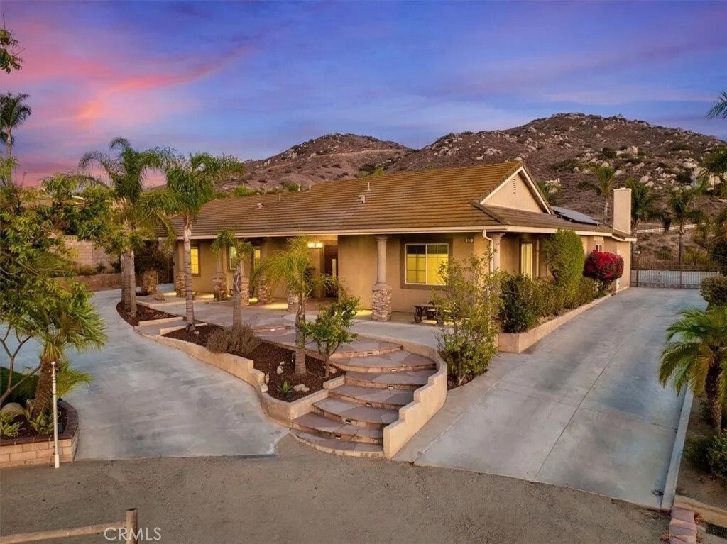 House in Norco, California, United States 1 - 18354869