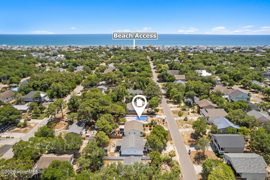House in Oak Island, North Carolina, United States 3 - 18303976