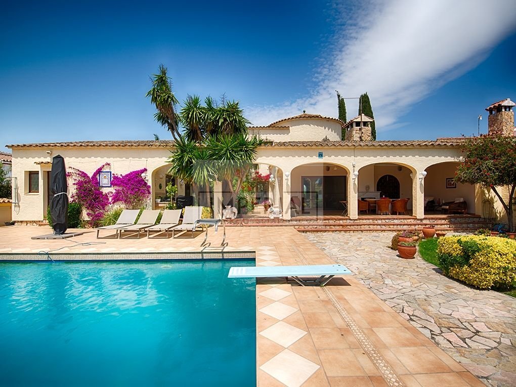 House in Empuriabrava, Catalonia, Spain 1 - 18352122
