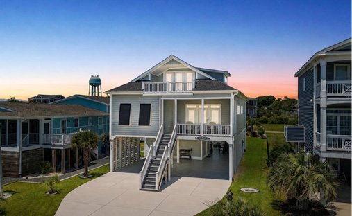 House in Oak Island, North Carolina, United States 1