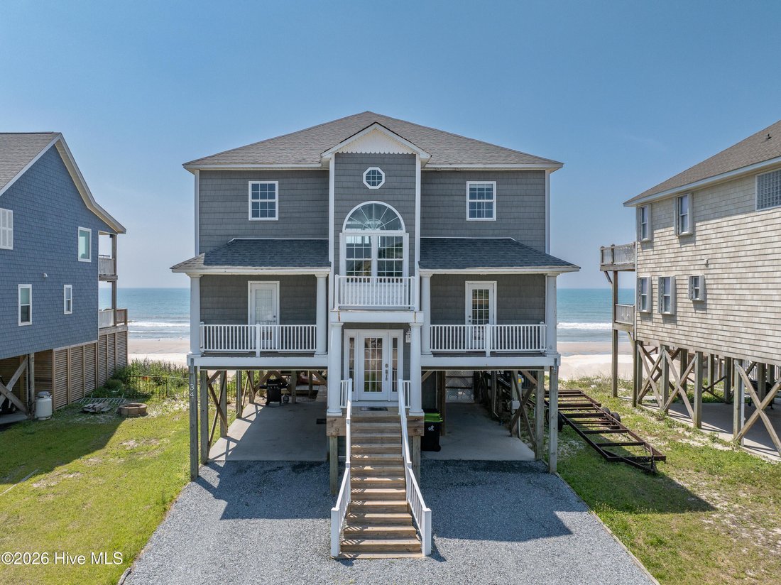 House in North Topsail Beach, North Carolina, United States 2 - 18354039