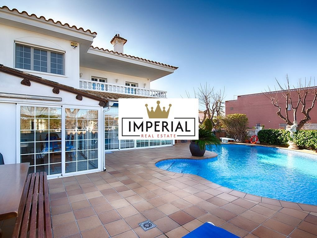 House in Empuriabrava, Catalonia, Spain 3 - 18352504