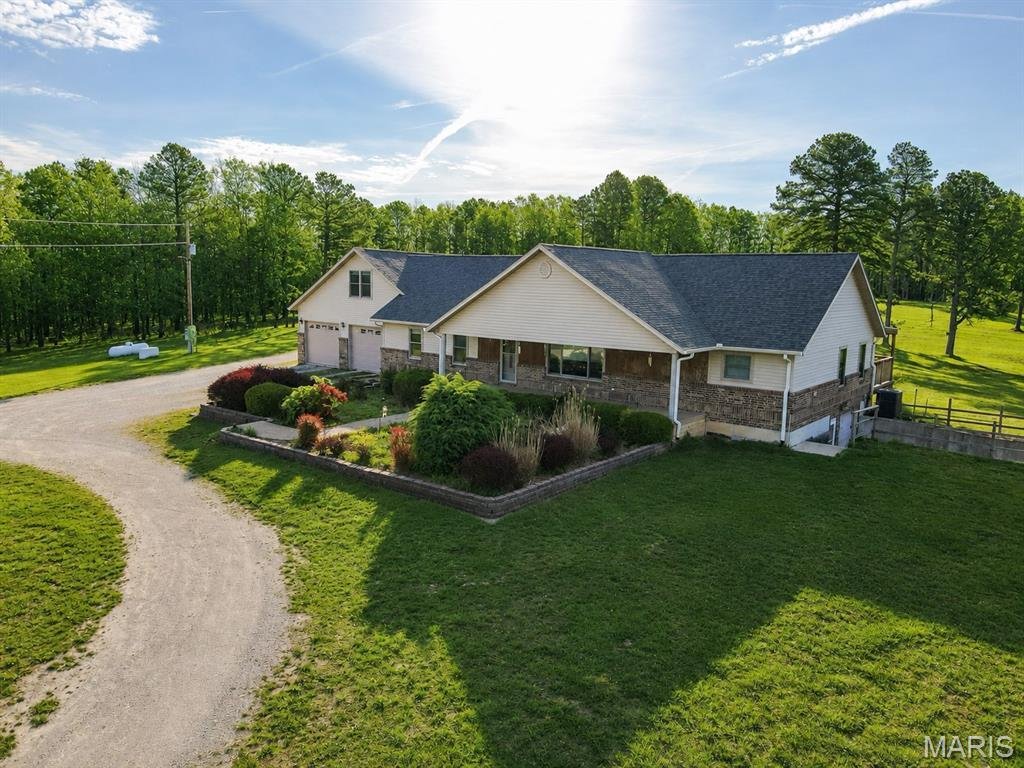 House in Summersville, Missouri, United States 1 - 17063510