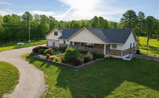 House in Summersville, Missouri, United States 1