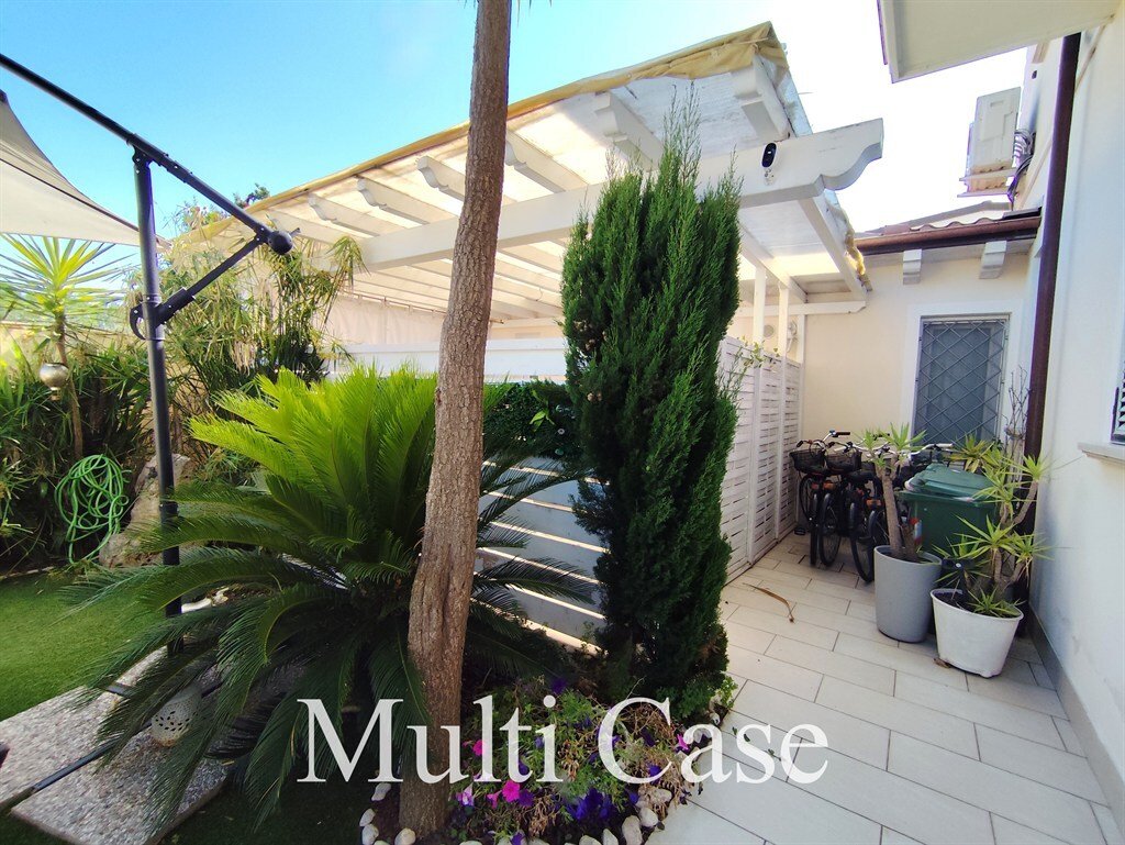 Villa in Motrone, Pietrasanta, Italy 4 - 18353396
