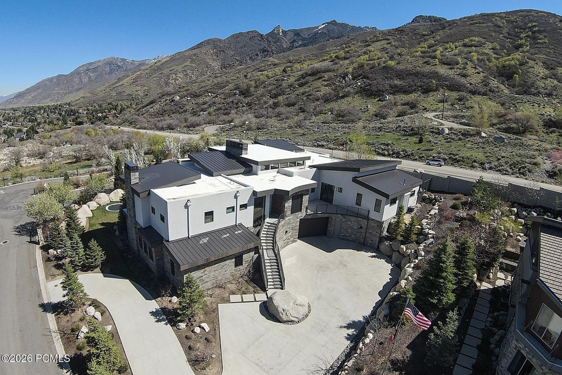 House in Cottonwood Heights, Utah, United States 3 - 18354368
