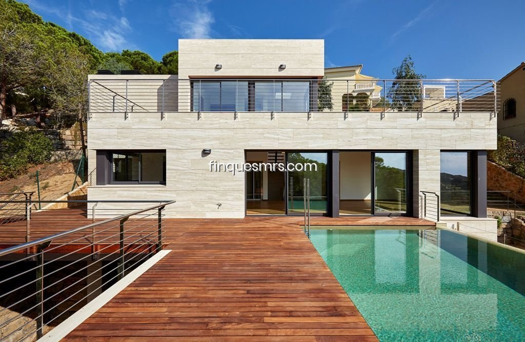Villa in Lloret de Mar, Catalonia, Spain 3 - 18354825