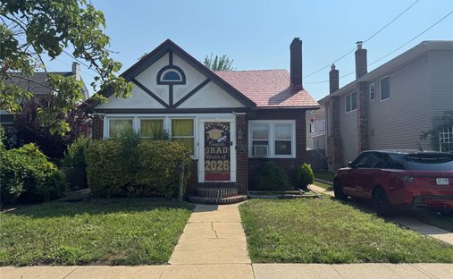 House in Baldwin, New York, United States 1